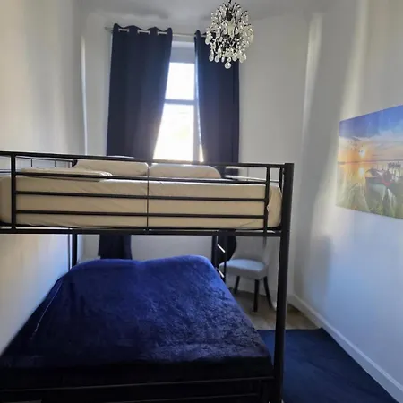 Lejlighed 3br Sea View Private Terrace Steps To Old Town & Palais