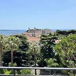 Newly Renovated! Harbour View On Balcony Terrace Apartamento Cannes