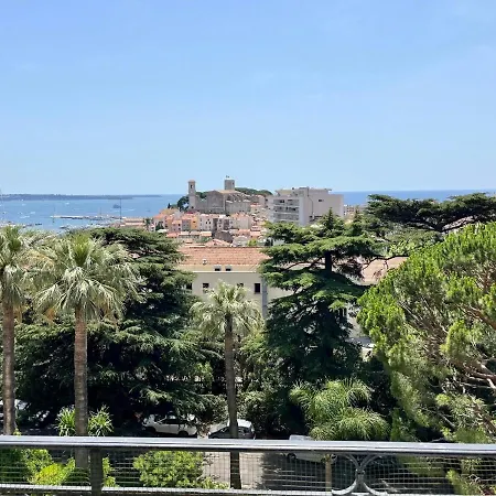 3br Sea View Private Terrace Steps To Old Town & Palais Apartment Cannes