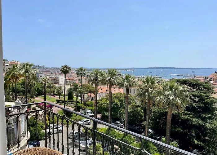 Newly Renovated! Harbour View On Balcony Terrace Cannes