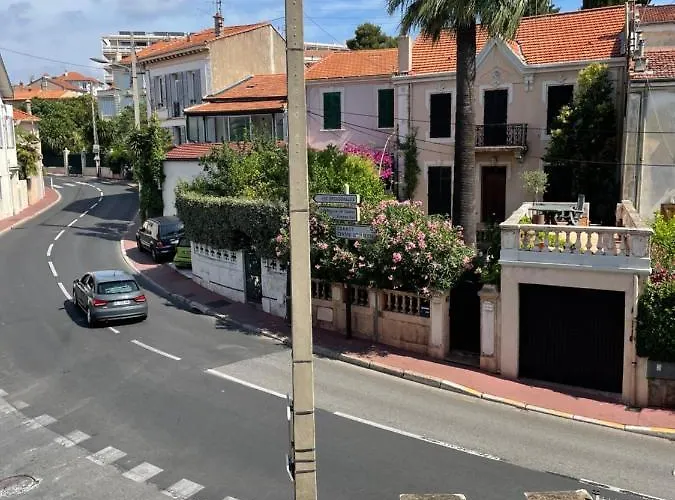 Newly Renovated! Harbour View On Balcony Terrace * Cannes