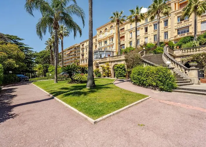Daire Newly Renovated! Harbour View On Balcony Terrace
