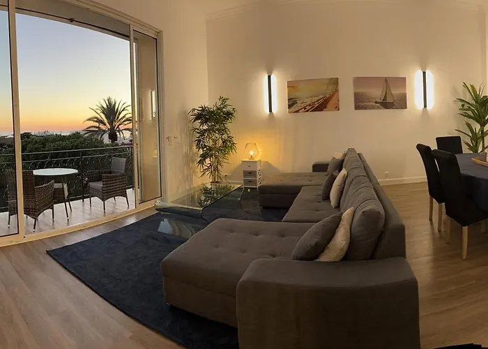 Newly Renovated! Harbour View On Balcony Terrace Apartman *