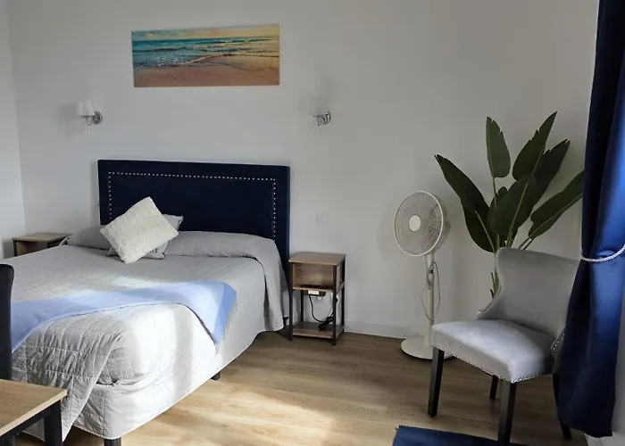 Newly Renovated! Harbour View On Balcony Terrace Apartman Cannes