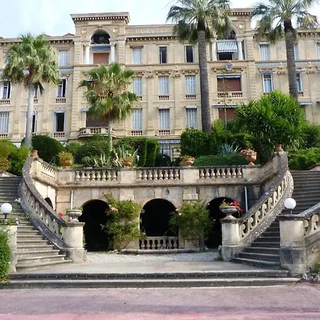 Apartman 3br Sea View Private Terrace Steps To Old Town & Palais